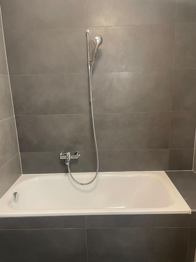 Studio Neuf Meuble Et Equipe Pres D'Autoroute. Apartment Giez Ngoại thất bức ảnh